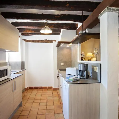 Lloberina Villa *